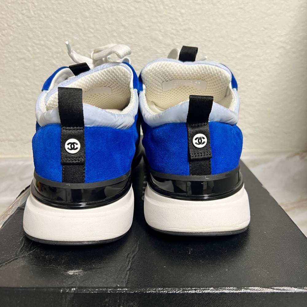 CHANEL Blue and White Men's Sneakers - Picture 7 of 8